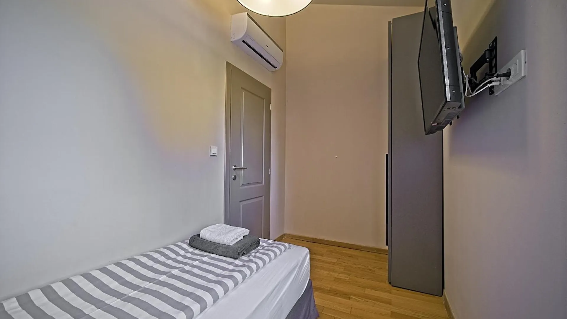 Sun Spalato Villa Teranina Stuti 0*,